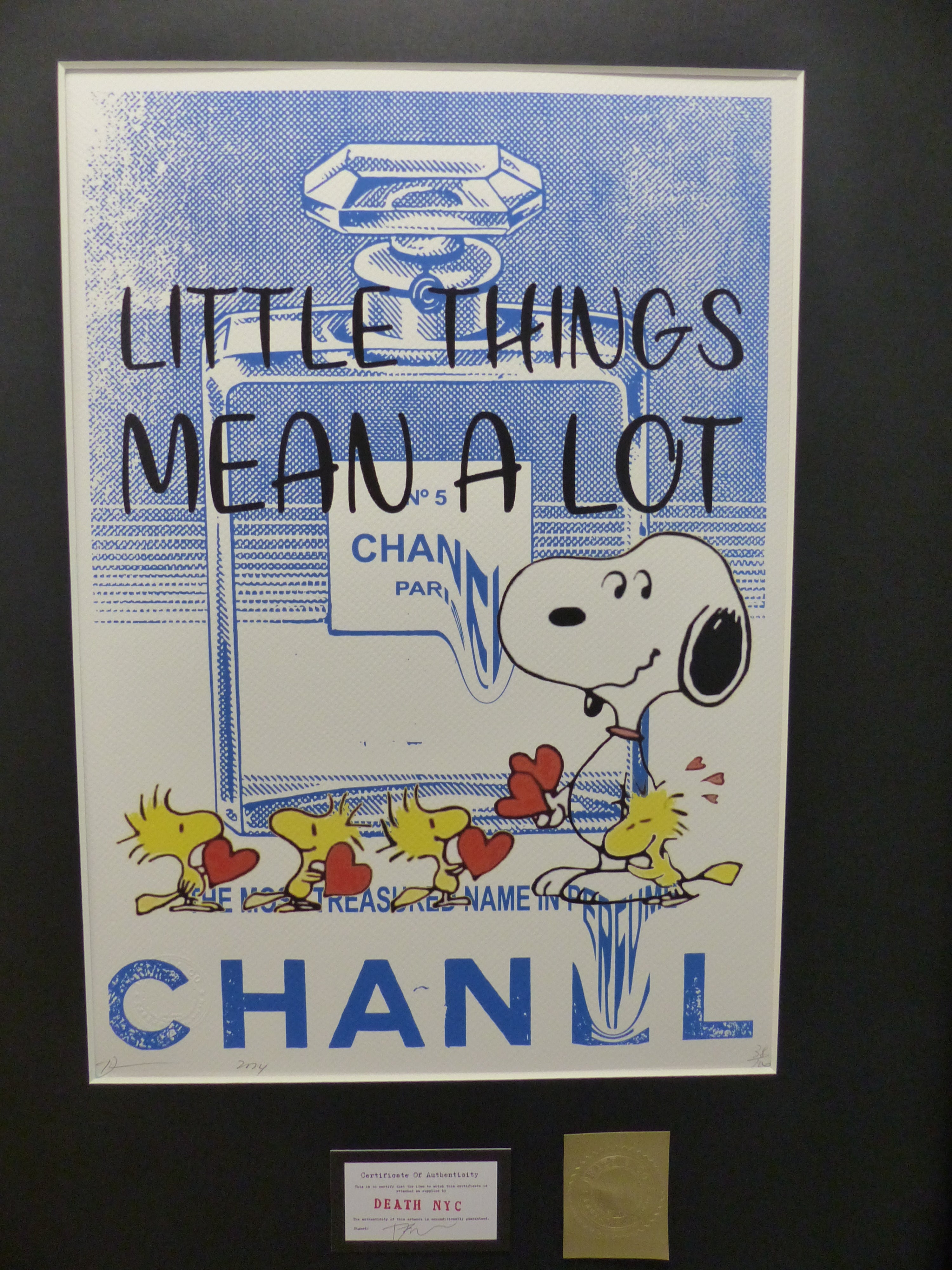 DEATH NYC fertig gerahmte Lithografie ltd Edition of 100 "Snoopy Chanel No5" 3D Siegel COA