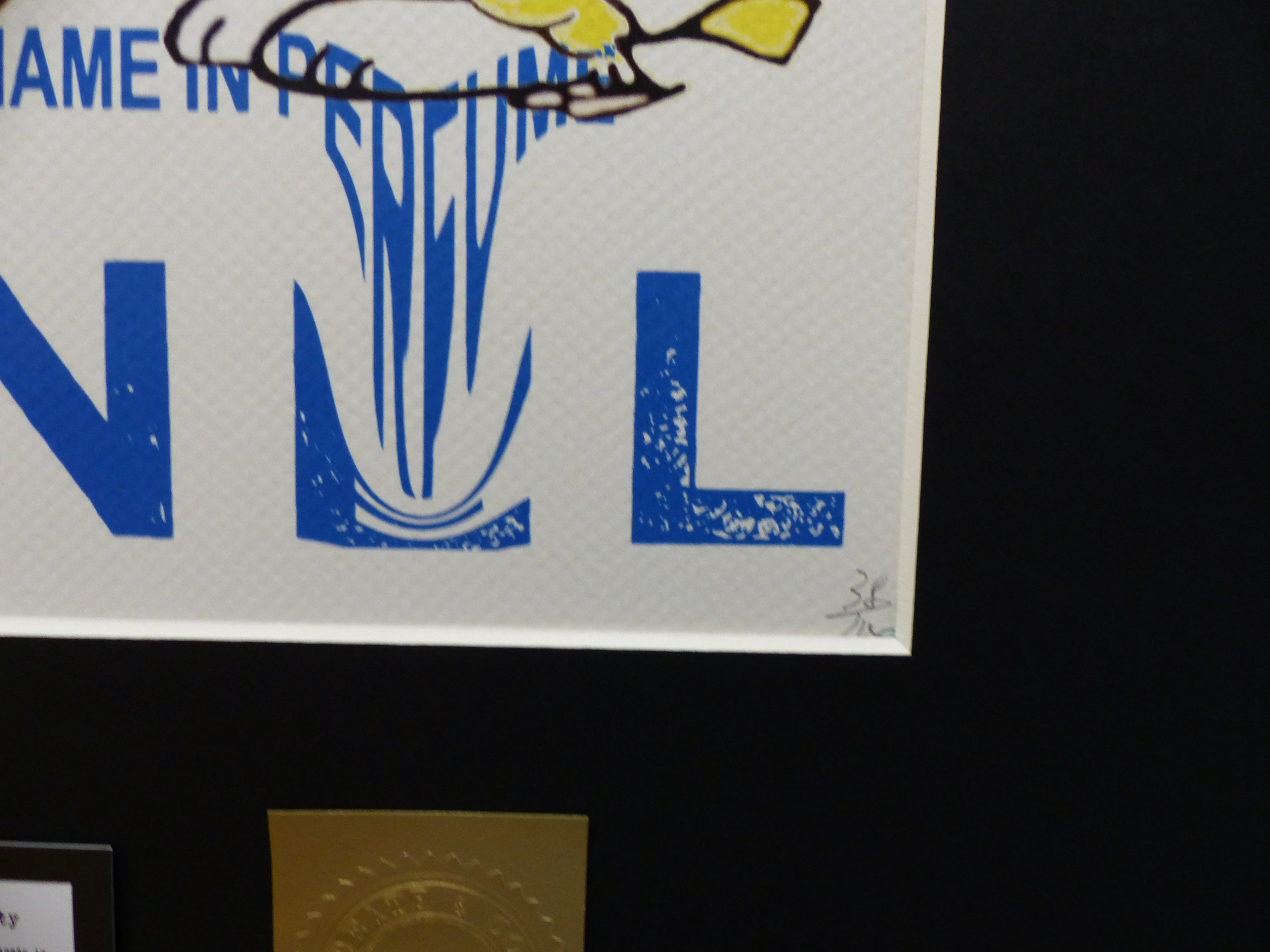 DEATH NYC fertig gerahmte Lithografie ltd Edition of 100 "Snoopy Chanel No5" 3D Siegel COA