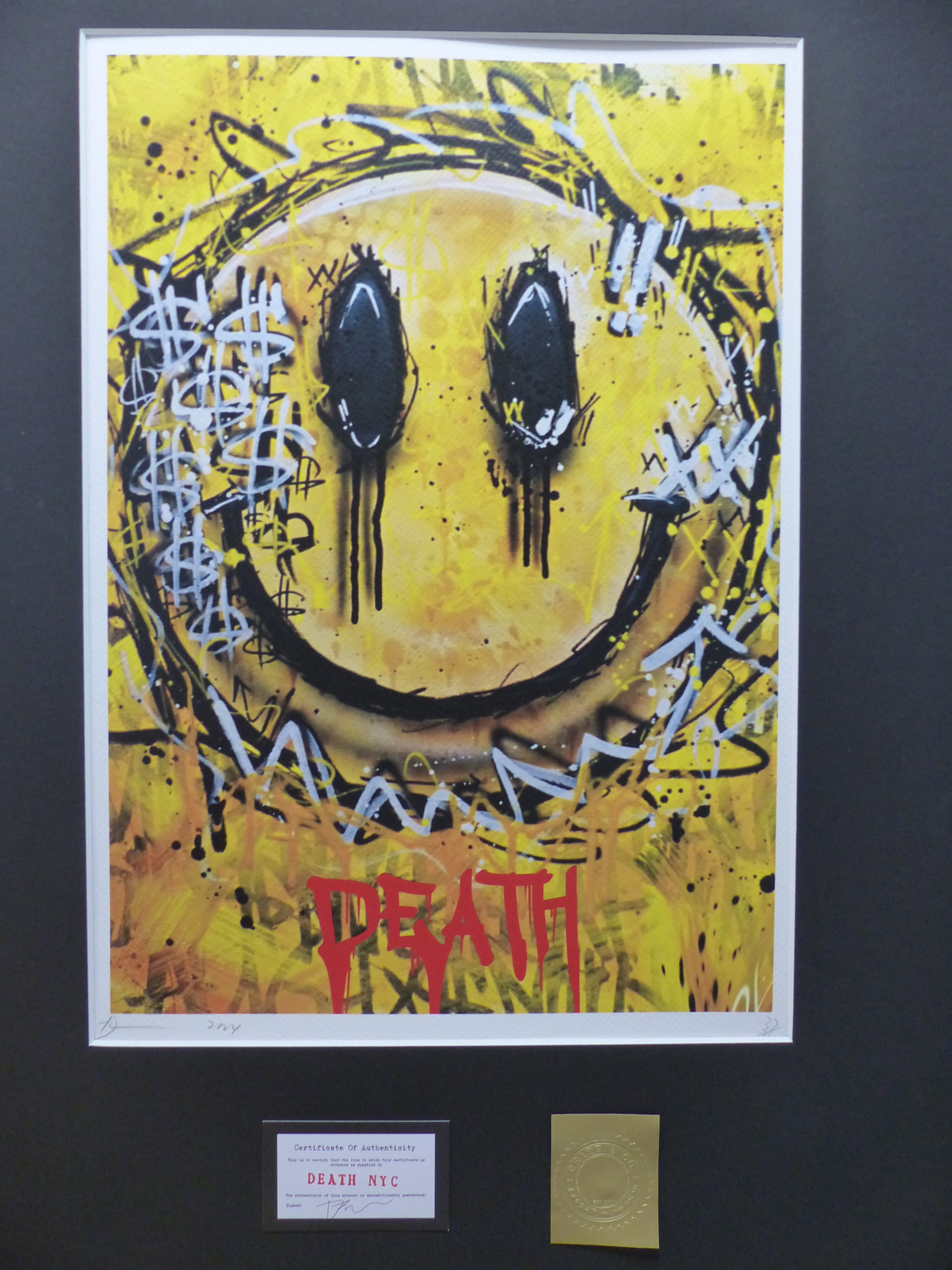 DEATH NYC fertig gerahmte Lithografie ltd Edition of 100 " Death Smiley " 3D Siegel COA