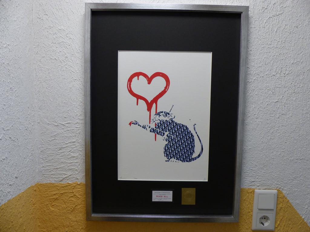 DEATH NYC fertig gerahmte Lithografie ltd. Edit. of 100  "Love Rat Dior Banksy" 3D Siegel COA