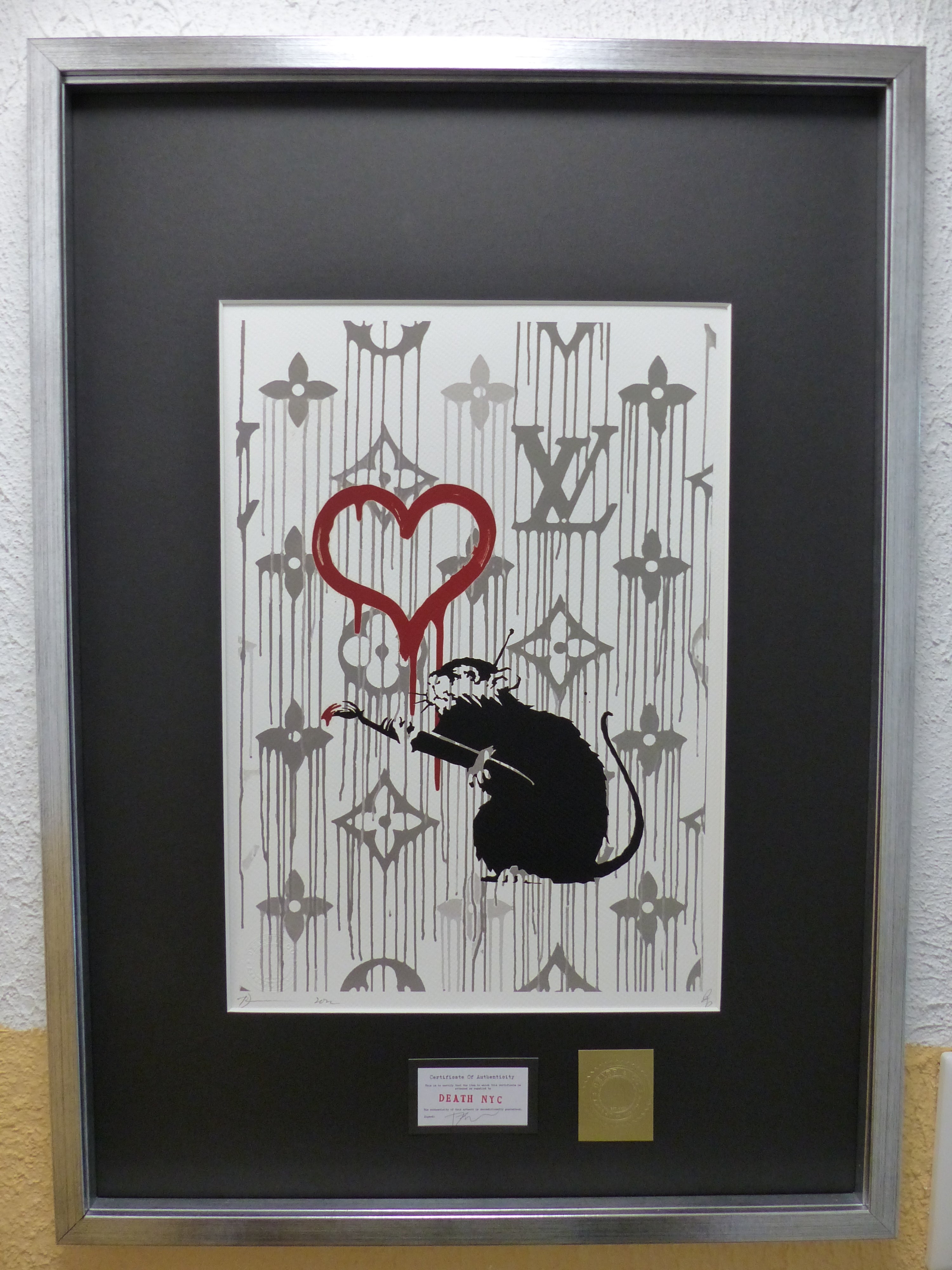 DEATH NYC fertig gerahmte Lithografie ltd Edit. of 100 "Love Rat Banksy" 3D Siegel COA