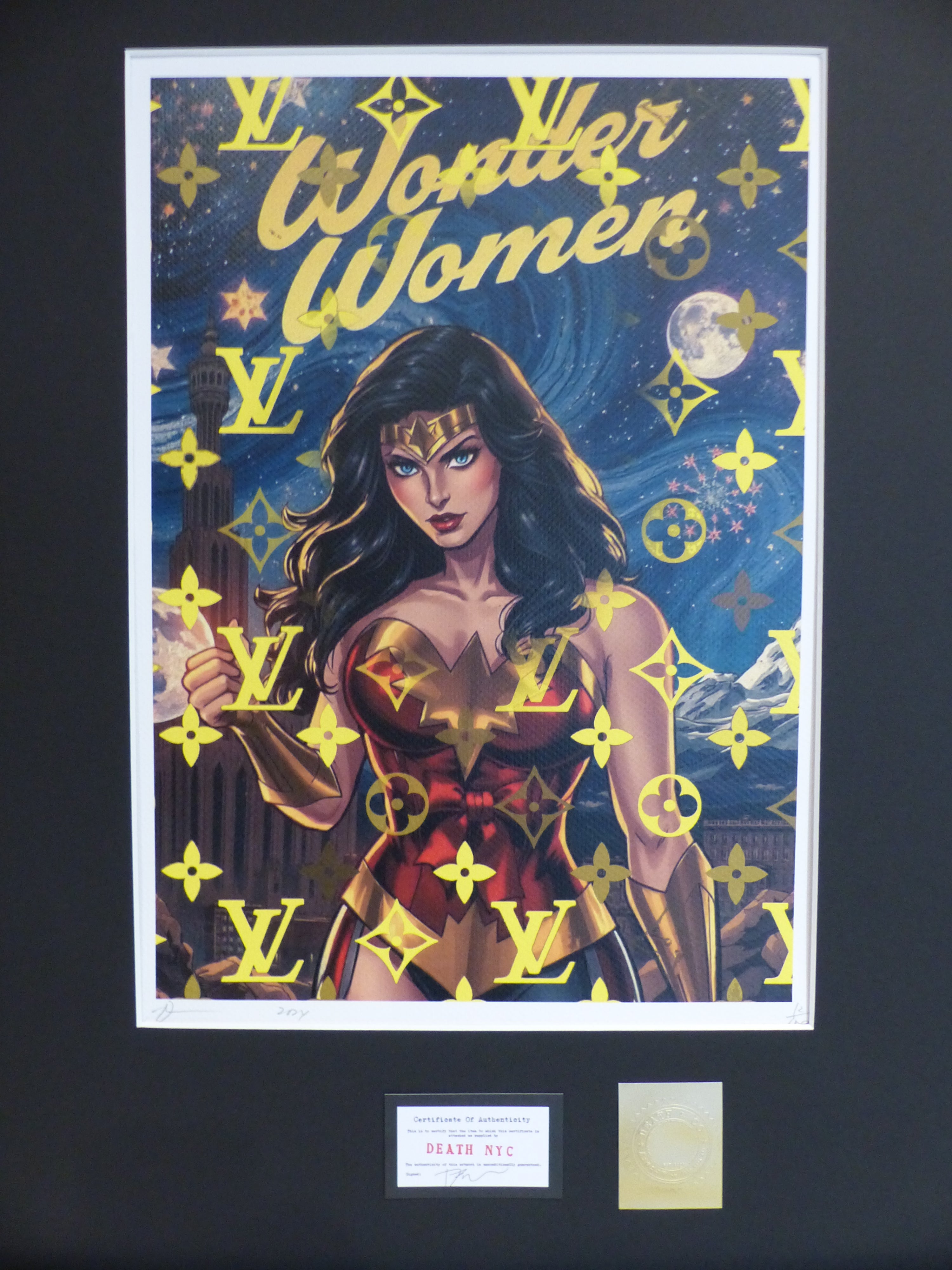 DEATH NYC fertig gerahmte Lithografie ltd Edit of 100 "Wonder Women II" 3D Siegel COA