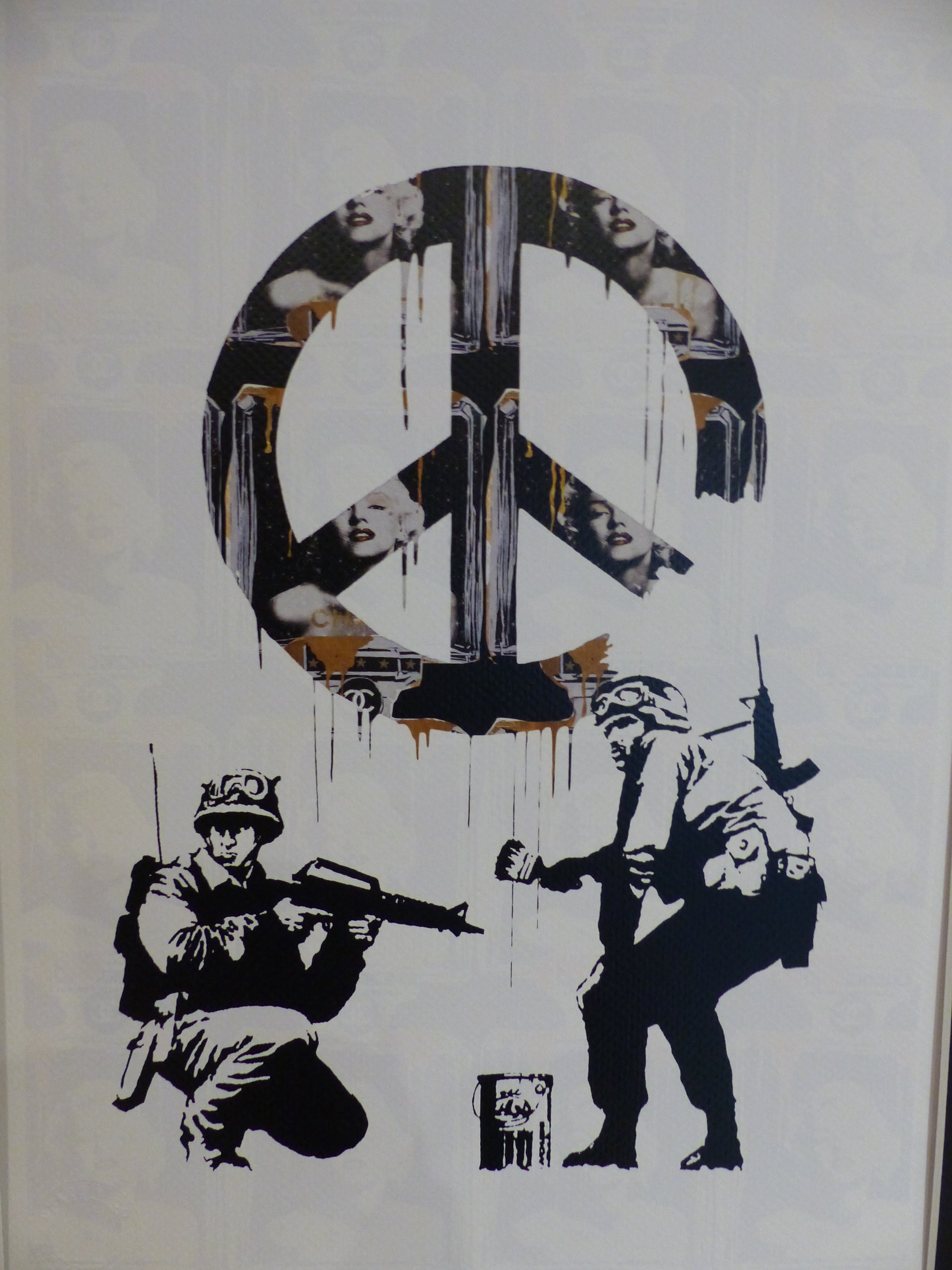DEATH NYC fertig gerahmte Lithografie ltd.Edition "Peace Soldier Banksy II" 3D Siegel und COA