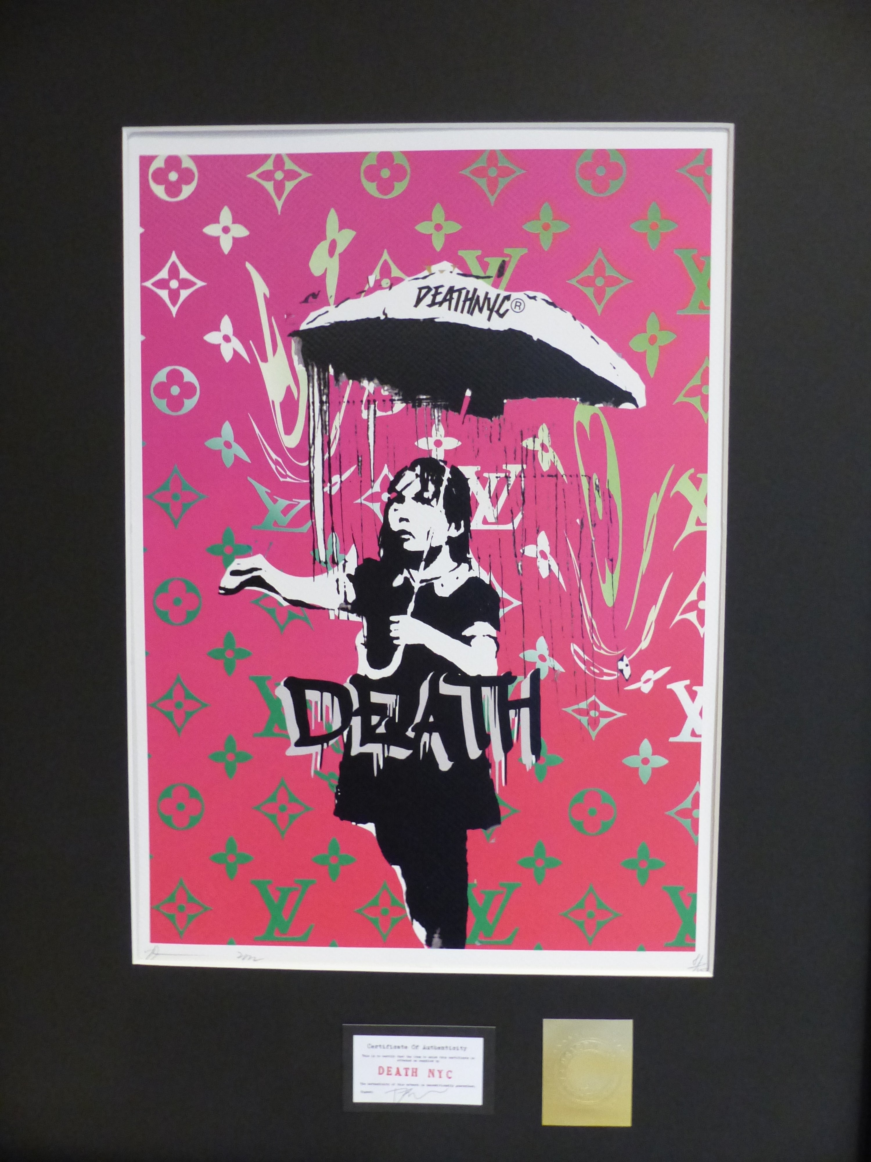 DEATH NYC fertig gerahmte Lithografie ltd. Edit of 100 " Banksy Umbrella Girl purple" 3D Siegel COA