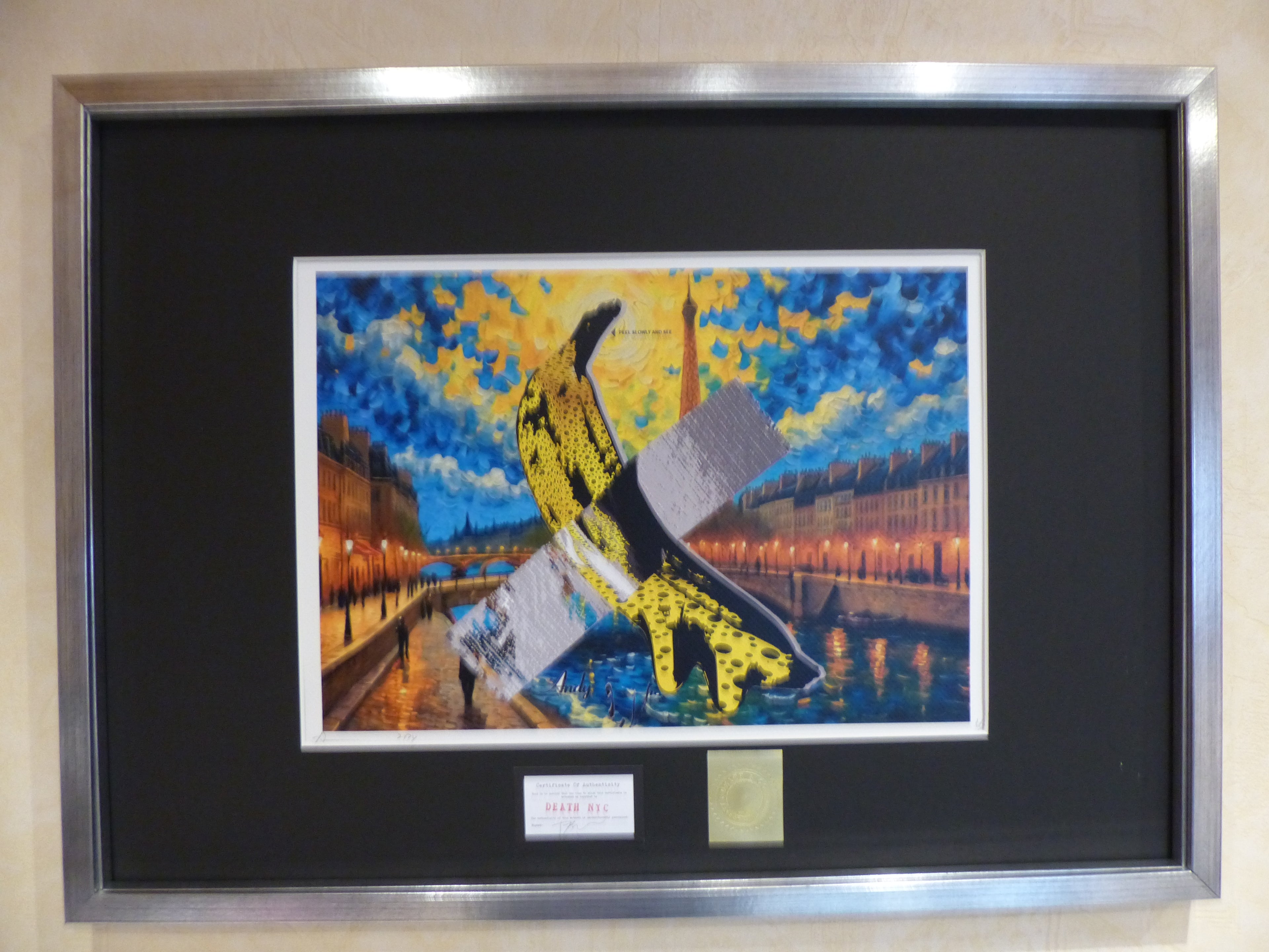 DEATH NYC fertig gerahmte Lithografie ltd. Edit. of 100 "Comedian Banana" 3D Siegel and COA