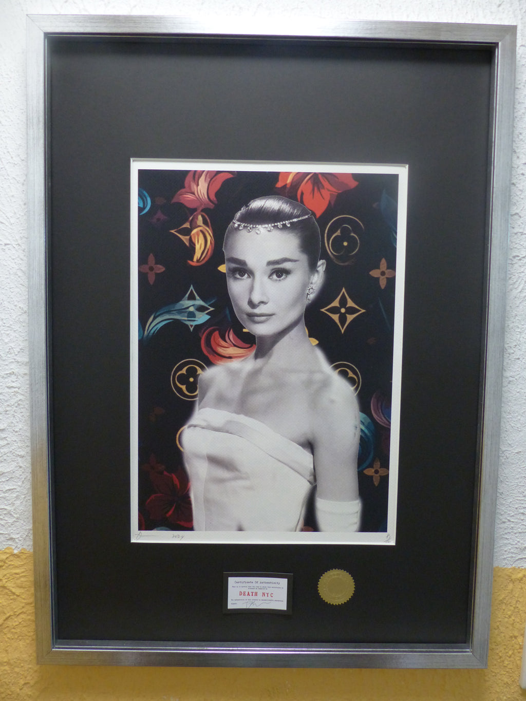DEATH NYC "GERAHMT" Lithografie ltd.Edit. of 100 "Audrey Heburn " 3D Siegel COA